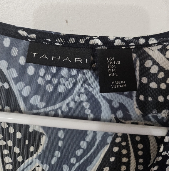 Tahari front wrap sheer blouse! - Picture 2 of 5